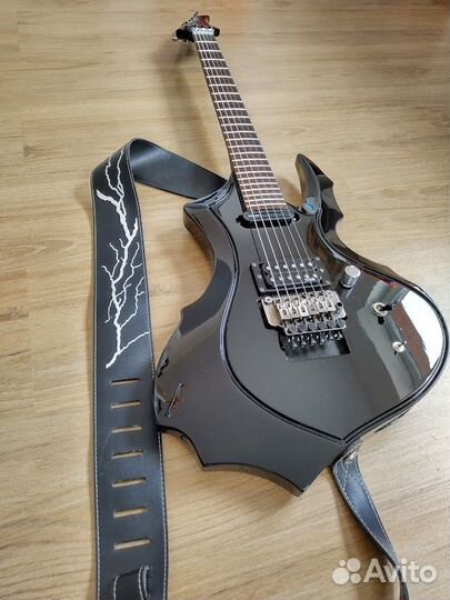 Grass Roots G-A-68 (DiMarzio/Fokin сквозной гриф)