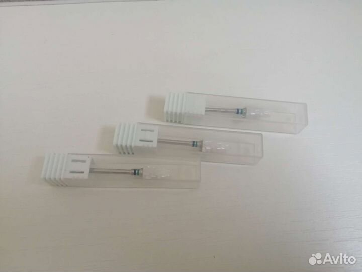 Цветные гель лаки от Emi