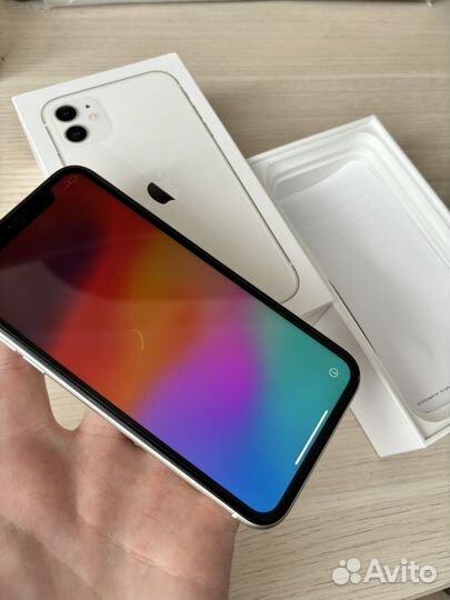 iPhone 11, 64 ГБ