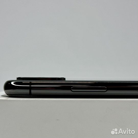 iPhone X, 64 ГБ