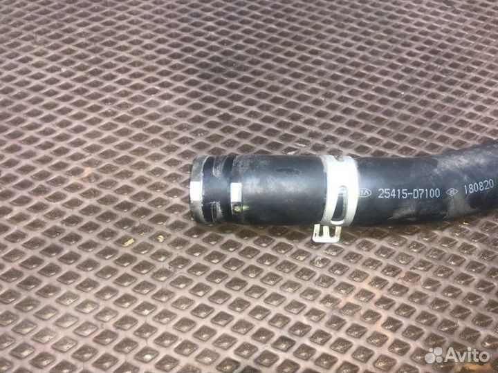 Патрубок системы охлаждения Hyundai Tucson TL G4FJ