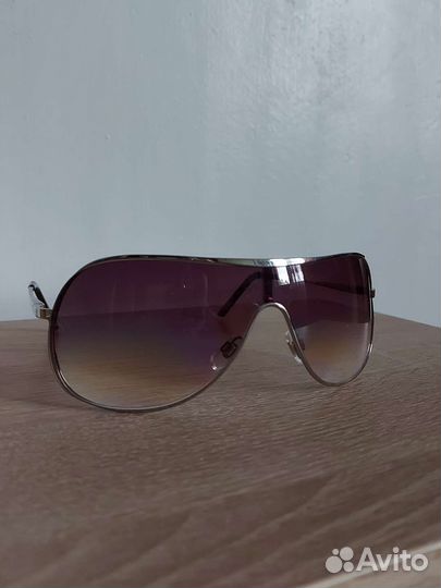 Солнцезащитные очки женские H&M