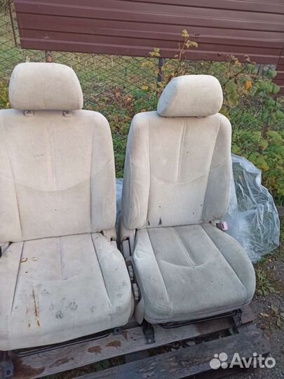 Сидения toyota harrier комплект