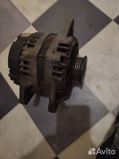 Генератор на hyundai accent