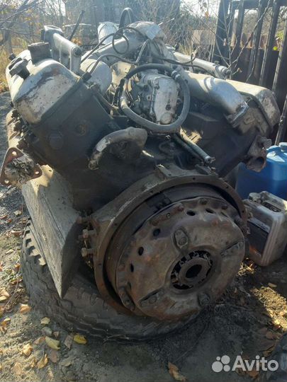 Двигатель с коробкой ямз 238
