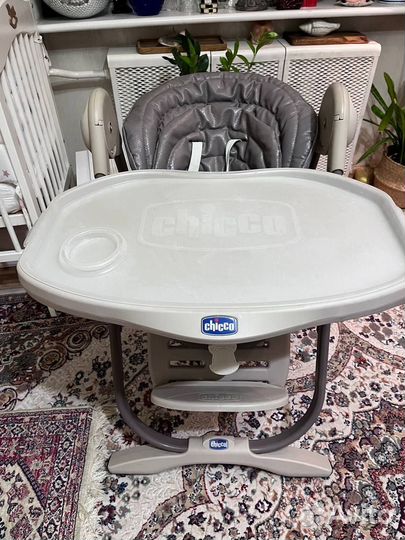 Стульчик для кормления chicco