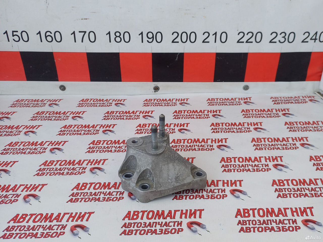 Кронштейн опоры двигателя левый Exeed RX Эксид RX