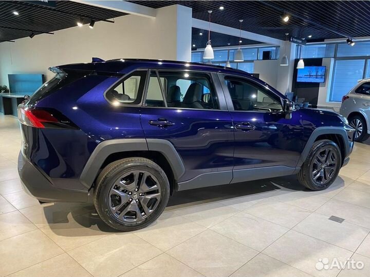 Toyota RAV4 2.0 CVT, 2024