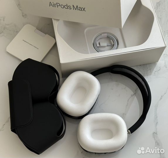 AirPods Max