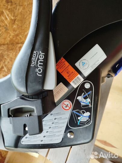 Автолюлька britax romer baby safe с базой. Ременн