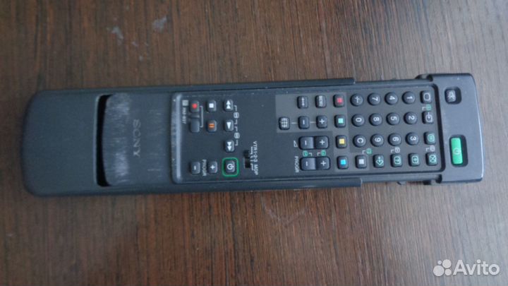 Продам пульт на телевизор sony
