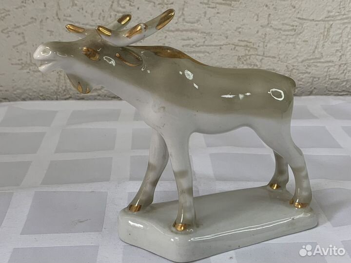Статуэтка фарфоровая. Лось. зхк Полонне