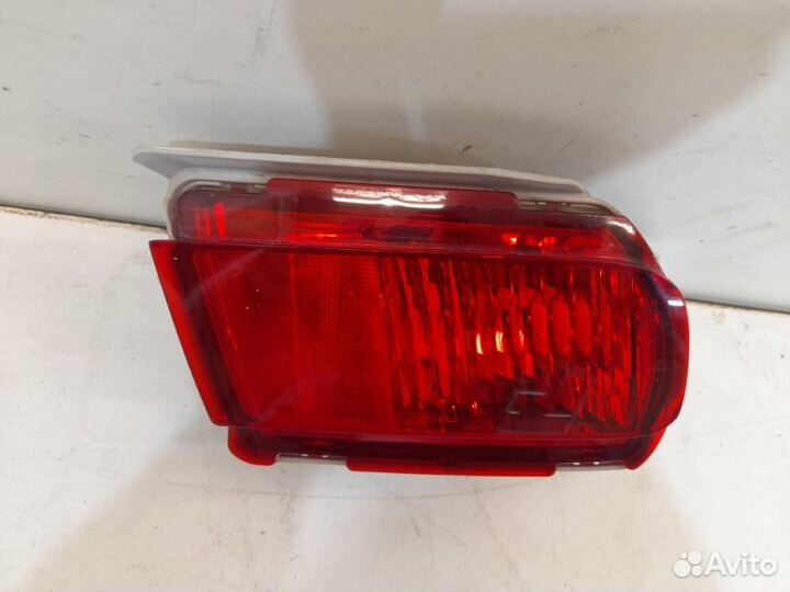 Фонарь противотуманный задний правый Toyota Land