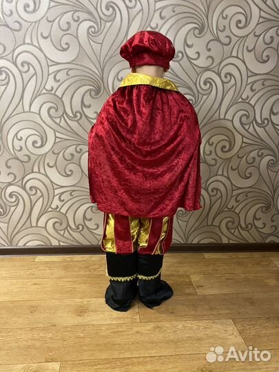 Костюм паж/принц/глашатай аренда