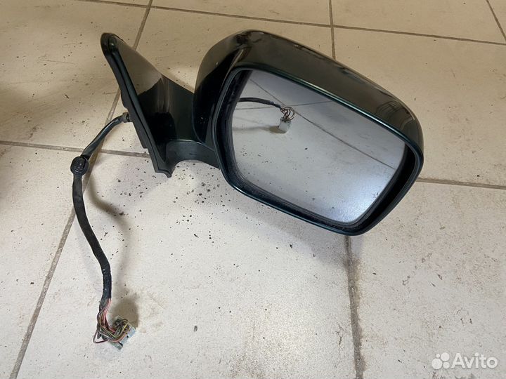Зеркало правое Toyota Land Cruiser 100