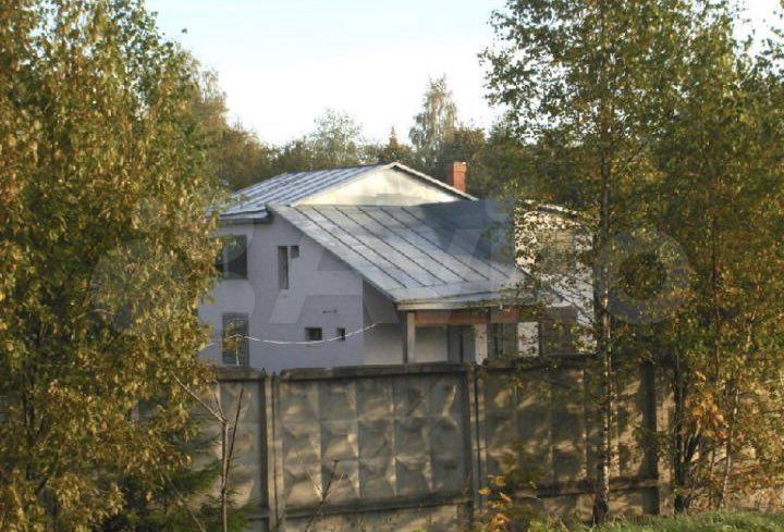 Дом 240 м² на участке 20 сот.