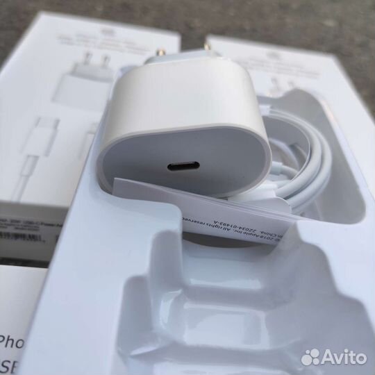 Зарядное устройство apple iPhone 20w
