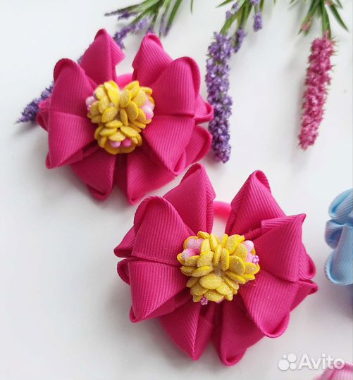 Бант на праздник. Украшение для волос
