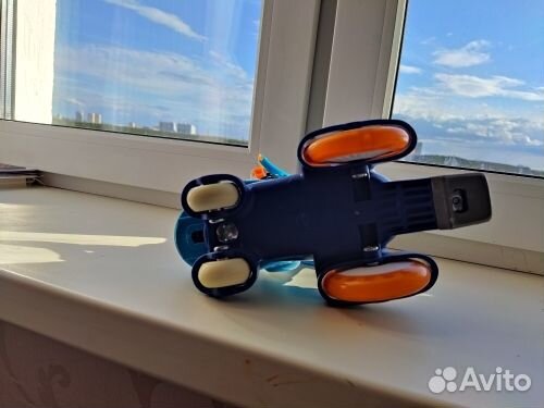 Роликовые коньки reaction