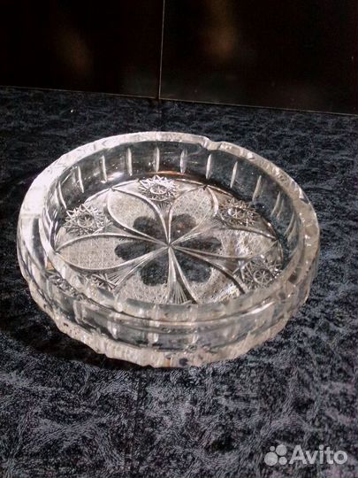 Хрустальная пепельница