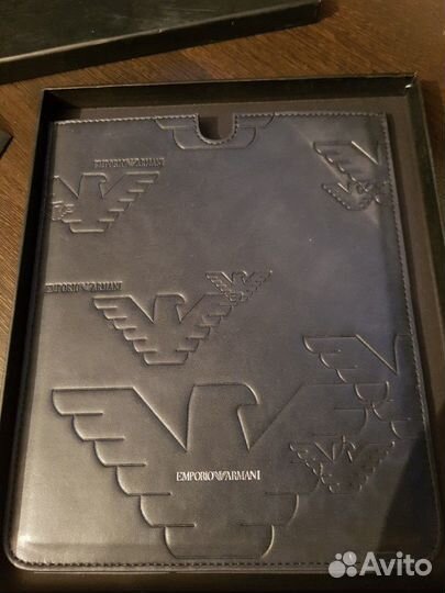Чехол Армани для планшета