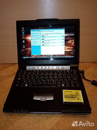 Малыш Asus s300 с DVD/9