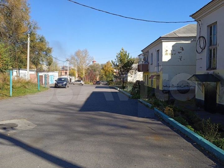 2-к. квартира, 57,2 м², 1/2 эт.