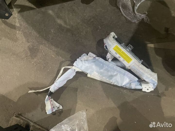 Шторка airbag правая opel zafira B