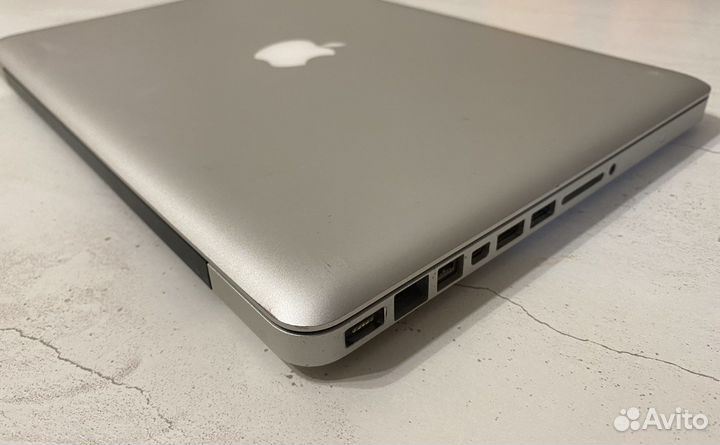 Apple MacBook Pro mid 13 1tb SSD + HDD