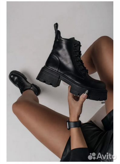 Ботинки женские демисезонные 38