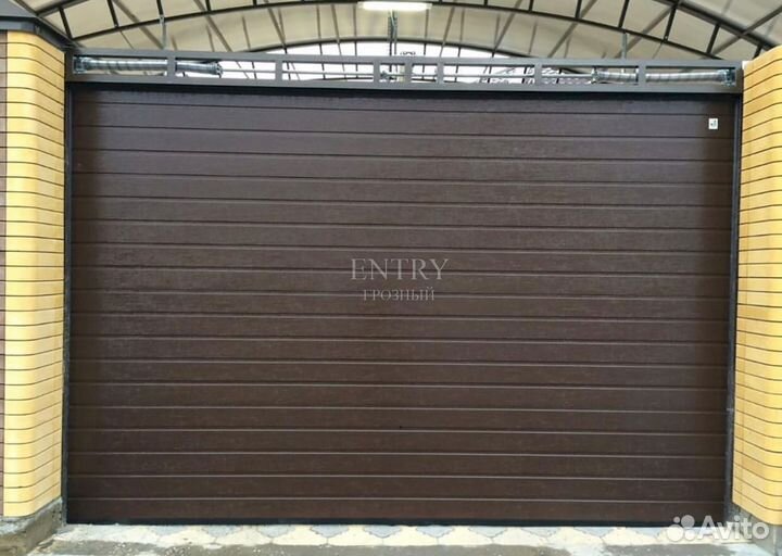 Ворота гаражные секционные