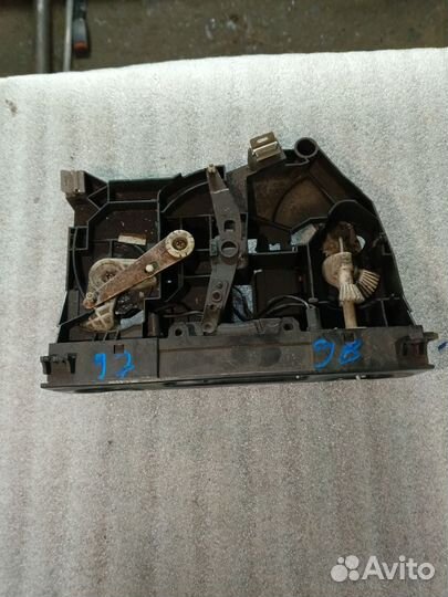 Блок управления печкой Тойота Карина е
