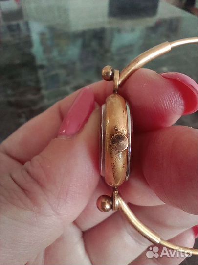 Женские винтажные часы Чайка