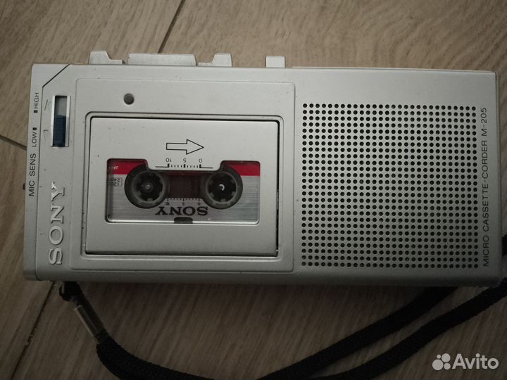 Кассетный диктофон Sony