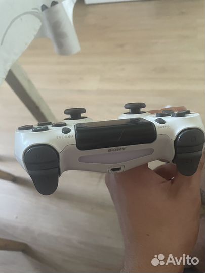 Джостик ps4