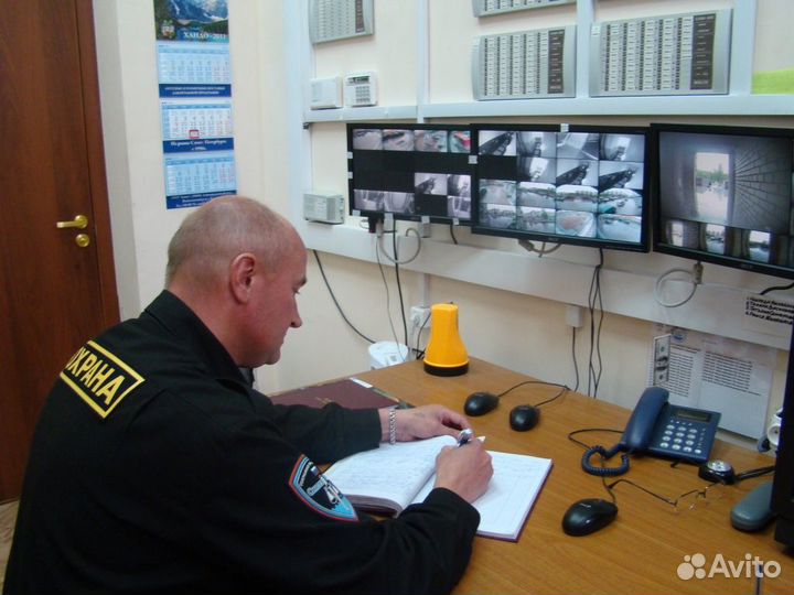 Охранник без лиц.сторож