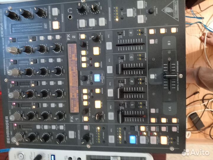 Dj контролер