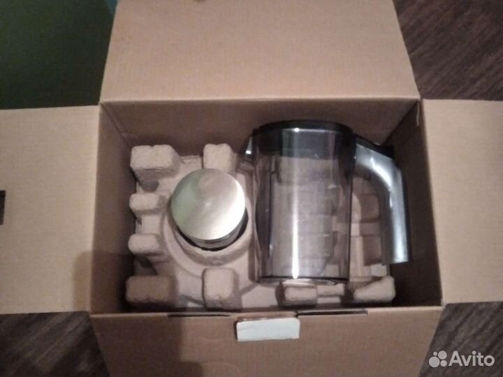 Соковыжималка vitek VT-1636