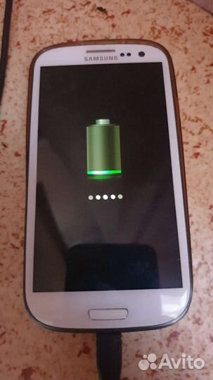 Телефон Samsung Galaxy S3