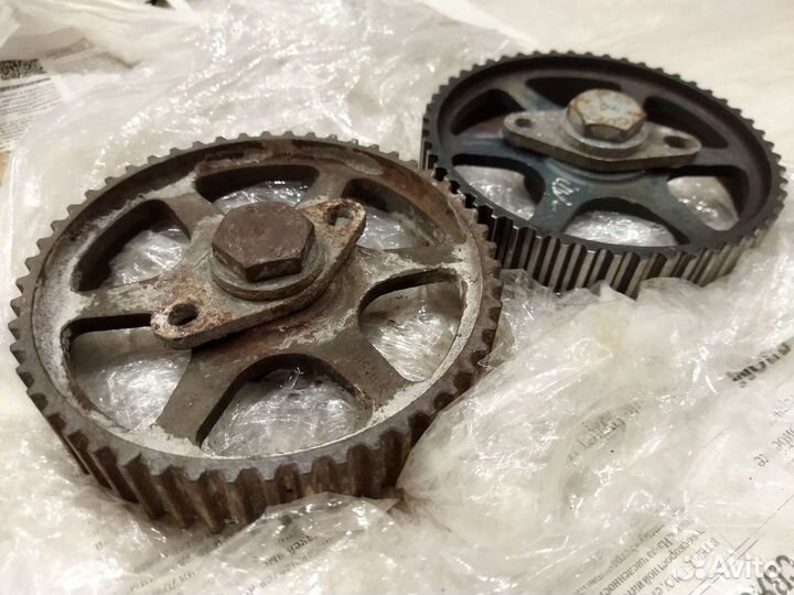 Шестерни распредвалов 2.6-2.8 (оригинал)