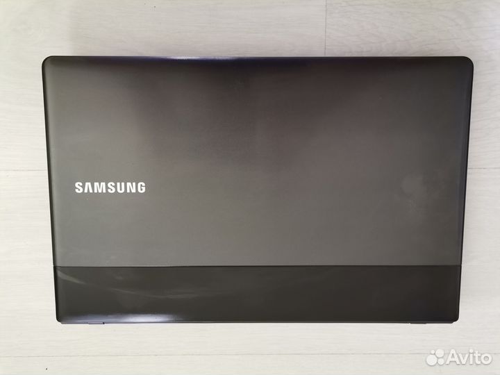 Samsung е300 450гб