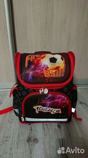 Ранец/рюкзак /портфель школьный