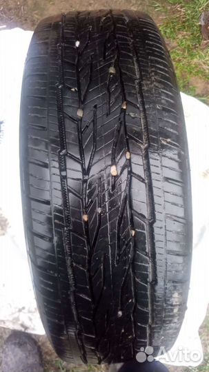 Continental ContiCrossContact LX2 215/65 R16 и 215/65 R16 98H