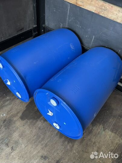 Бочка пластиковая 200л б/у для пантонов