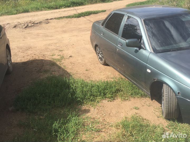 Продам приору