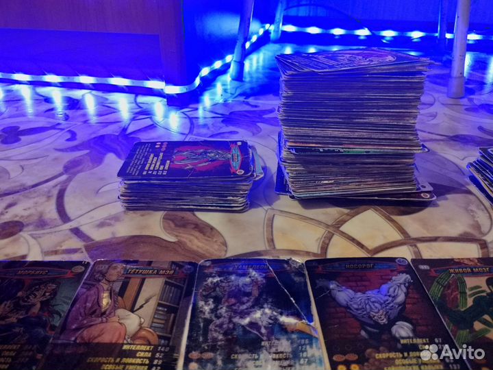 Карточки герои и злодеи 328 шт