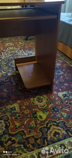 Компьютерный стол