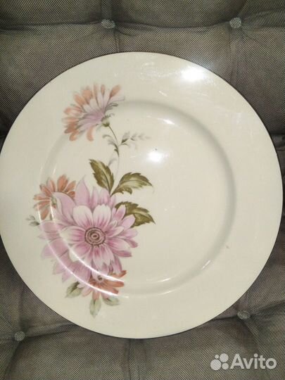 Тарелки большие,СССР.Блюдце