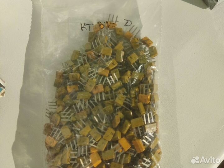 Транзисторы