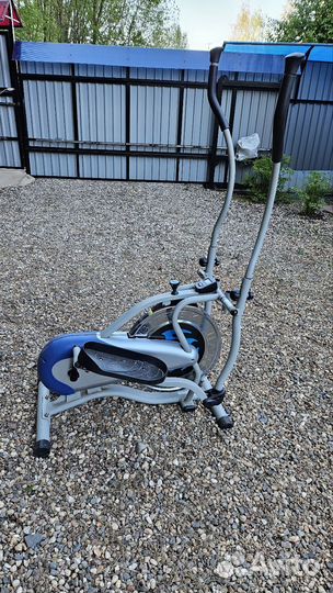 Эллиптический тренажёр Orbitrek elite